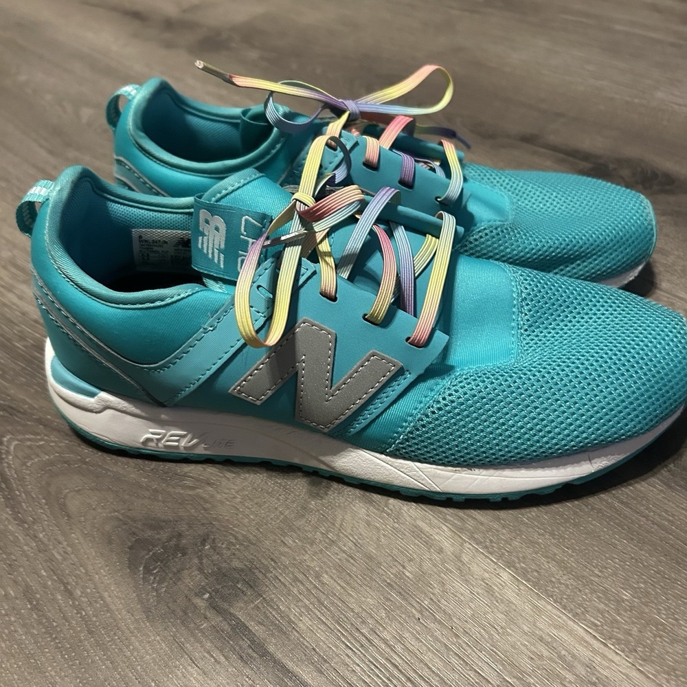 NEW BALANCE 247 REV LITE Running Walking Woman's Turquoise Sneakers Sz 8.5 B